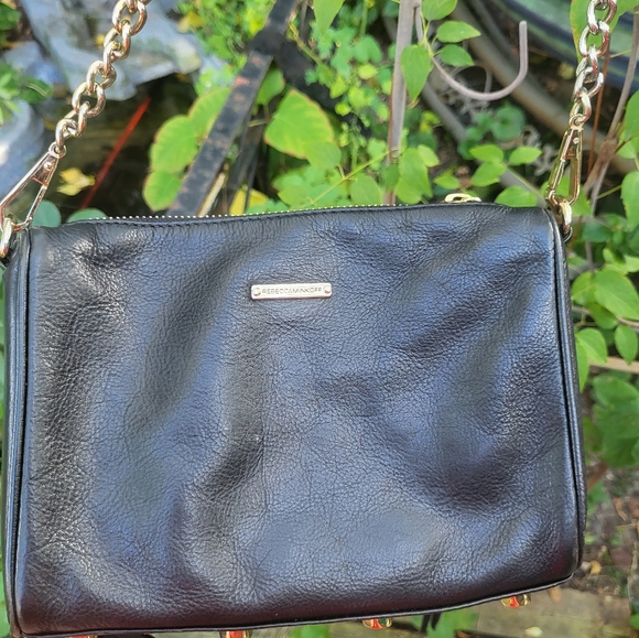Rebecca Minkoff black three zip crossbody bag, original dustbag included - Picture 4 of 7